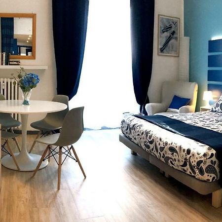 Appartamento Blu A Milano Zona Ripamonti Vicino Allo Ieo Exteriör bild