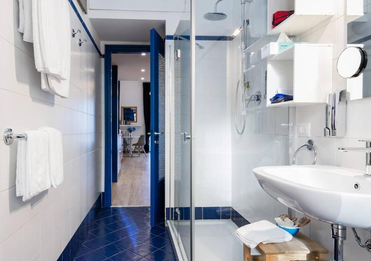 Appartamento Blu A Milano Zona Ripamonti Vicino Allo Ieo Exteriör bild