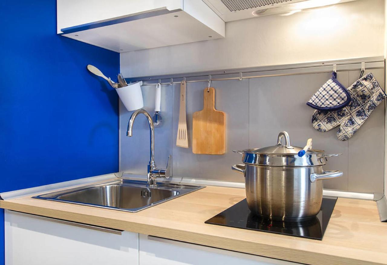 Appartamento Blu A Milano Zona Ripamonti Vicino Allo Ieo Exteriör bild