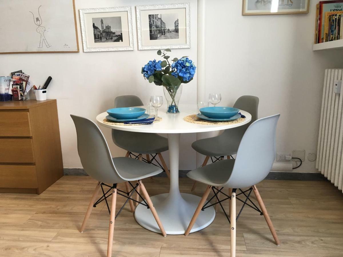 Appartamento Blu A Milano Zona Ripamonti Vicino Allo Ieo Exteriör bild
